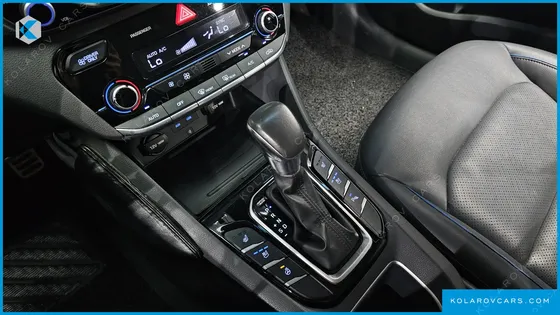 HYUNDAI IONIQ Q