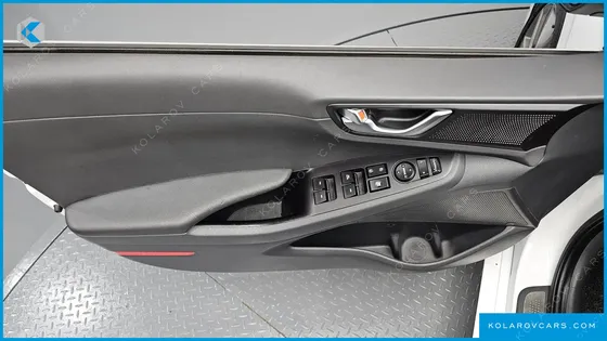 HYUNDAI IONIQ Q