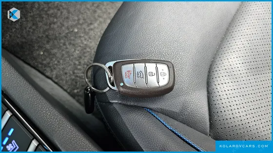 HYUNDAI IONIQ Q