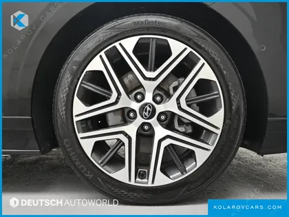 HYUNDAI GRANDEUR 2,5 GASOLINE 2WD