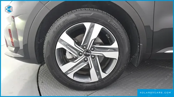 KIA SORENTO HEV 1.6 2WD