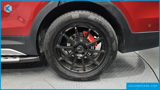 HYUNDAI MAXCRUISE GAS 3.3 4WD