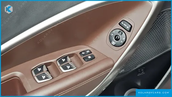 HYUNDAI MAXCRUISE GAS 3.3 4WD