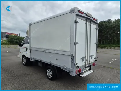 KIA BONGO III KING CAP