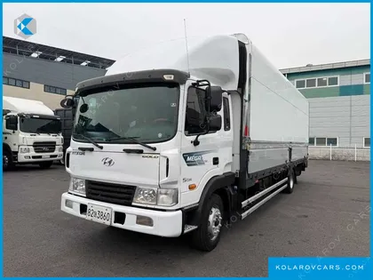 HYUNDAI MEGA TRUCK GOLD