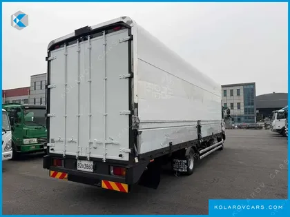 HYUNDAI MEGA TRUCK GOLD