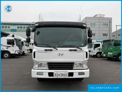 HYUNDAI MEGA TRUCK GOLD