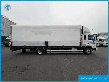HYUNDAI MEGA TRUCK GOLD