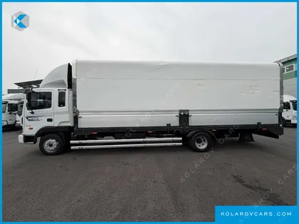 HYUNDAI MEGA TRUCK GOLD