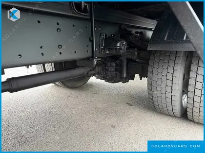 HYUNDAI MEGA TRUCK GOLD