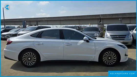 HYUNDAI SONATA INSPIRATION