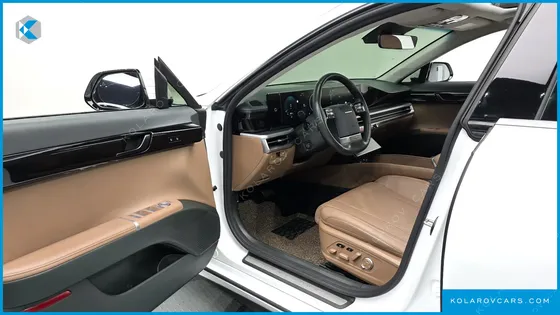 HYUNDAI GRANDEUR 2,5 GASOLINE 2WD