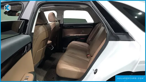 HYUNDAI GRANDEUR 2,5 GASOLINE 2WD