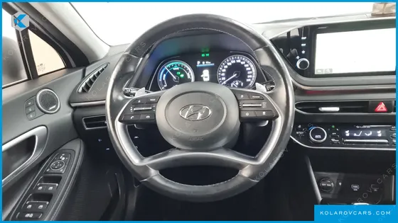 HYUNDAI SONATA PREMIUM PLUS