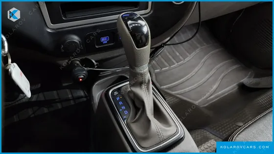HYUNDAI PORTER II STANDARD CAP CRDI