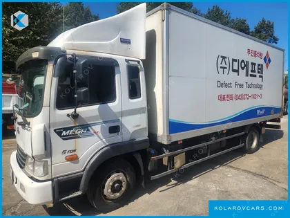 HYUNDAI MEGA TRUCK GOLD