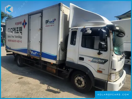 HYUNDAI MEGA TRUCK GOLD