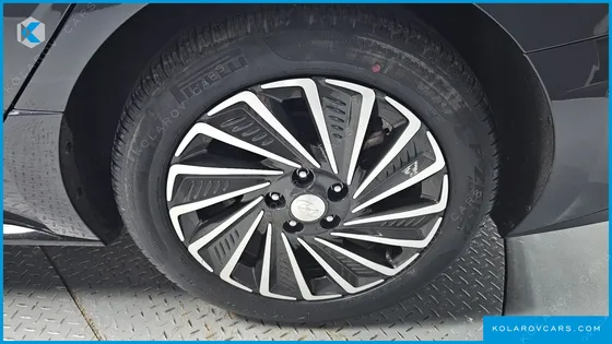 HYUNDAI SONATA INSPIRATION