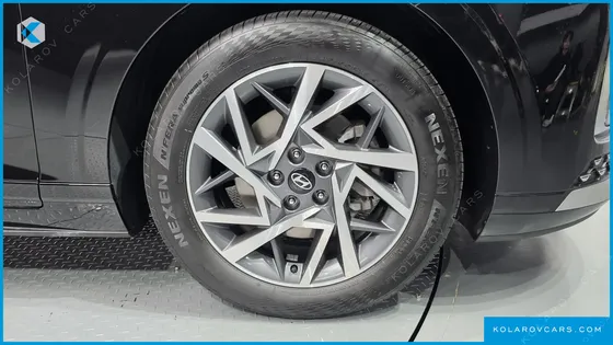 HYUNDAI GRANDEUR 2,5 GASOLINE 2WD