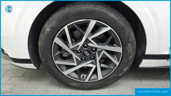 HYUNDAI GRANDEUR 3.5 LPG 2WD (TAXI)