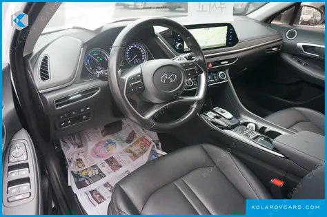 HYUNDAI SONATA PREMIUM PLUS