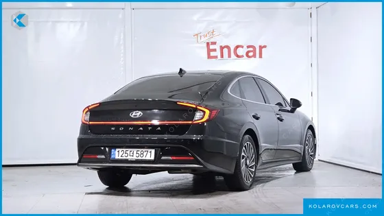 HYUNDAI SONATA PREMIUM PLUS