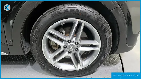 HYUNDAI MAXCRUISE GAS 3.3 4WD