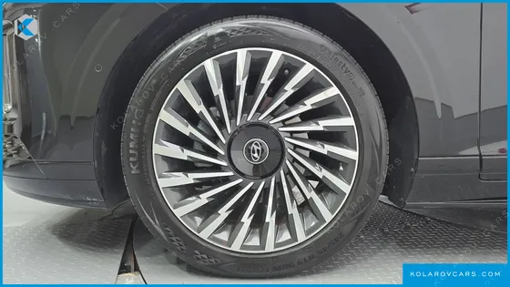 HYUNDAI GRANDEUR CALLIGRAPHY