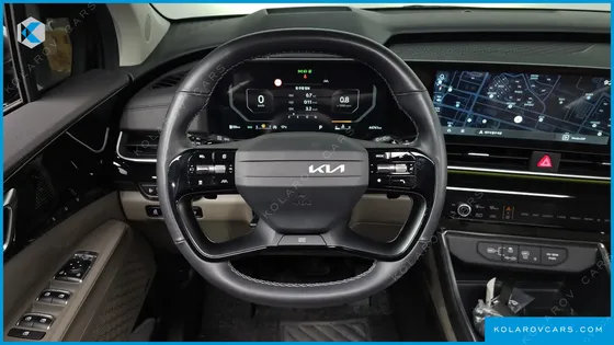 KIA CARNIVAL DIESEL 7-SEATER GRAVITY