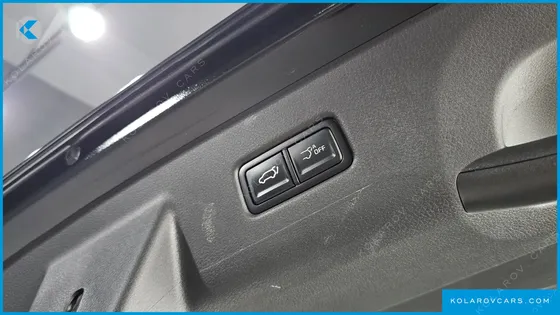 KIA CARNIVAL DIESEL 7-SEATER GRAVITY