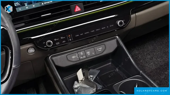 KIA CARNIVAL DIESEL 7-SEATER GRAVITY