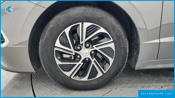 HYUNDAI SONATA MODERN
