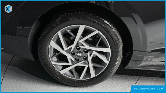 HYUNDAI GRANDEUR EXCLUSIVE