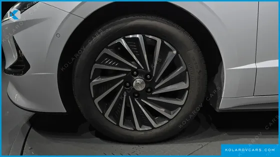 HYUNDAI SONATA INSPIRATION