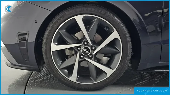 HYUNDAI SONATA INSPIRATION