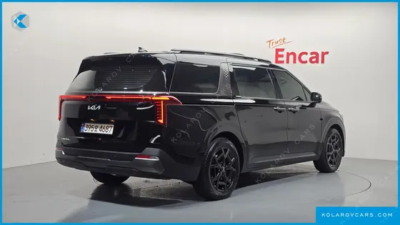 KIA CARNIVAL DIESEL 9-SEATER GRAVITY