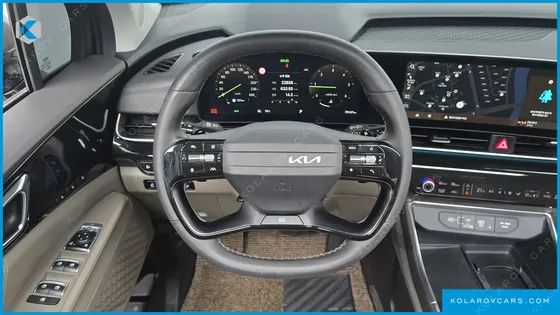 KIA CARNIVAL DIESEL 9-SEATER GRAVITY
