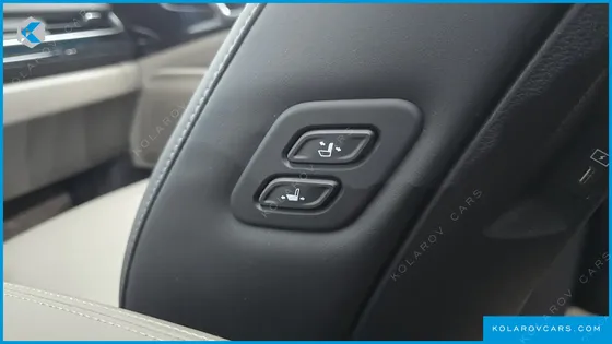 KIA CARNIVAL DIESEL 9-SEATER GRAVITY