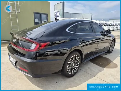 HYUNDAI SONATA PREMIUM PLUS