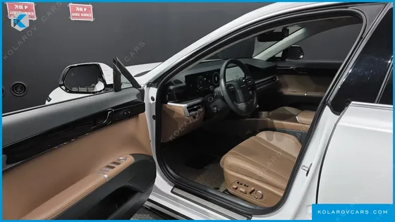 HYUNDAI GRANDEUR EXCLUSIVE