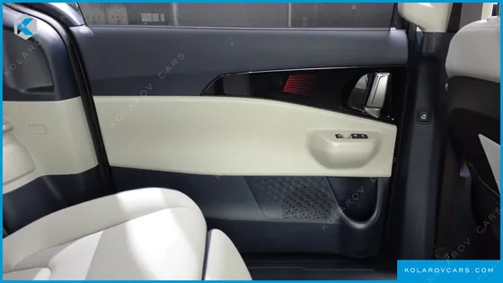 KIA CARNIVAL HEV 7-SEATER X LINE
