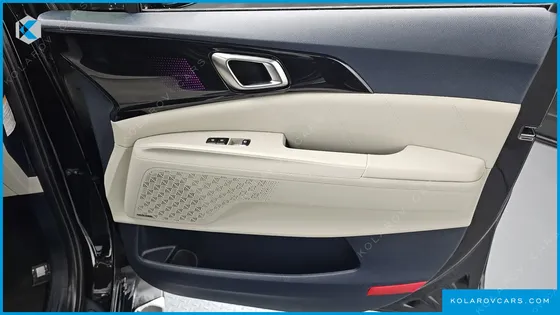 KIA CARNIVAL HEV 9SEATER GRAVITY