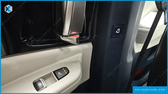 KIA CARNIVAL HEV 9SEATER GRAVITY