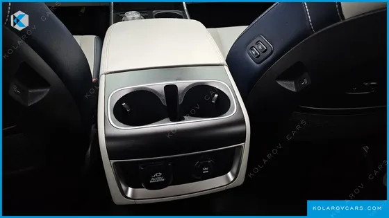 KIA CARNIVAL HEV 9SEATER GRAVITY