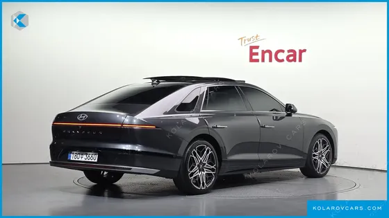 HYUNDAI GRANDEUR EXCLUSIVE