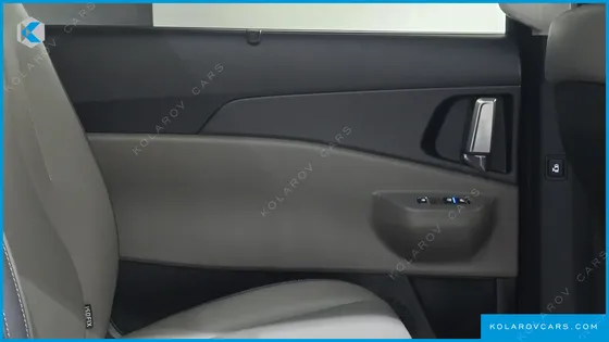 KIA CARNIVAL DIESEL 9-SEATER NOBLESSE