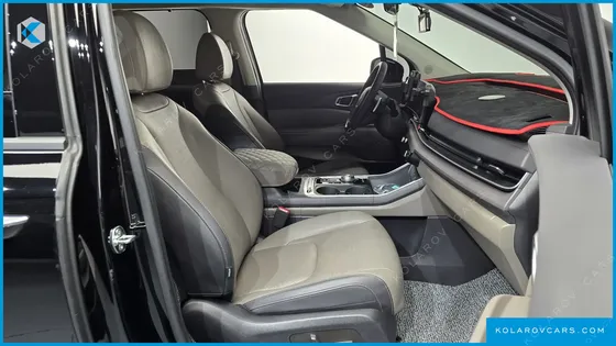 KIA CARNIVAL DIESEL 9-SEATER NOBLESSE