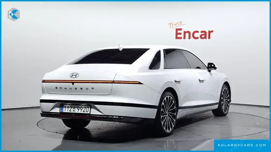 HYUNDAI GRANDEUR CALLIGRAPHY