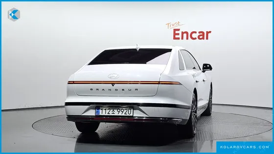 HYUNDAI GRANDEUR CALLIGRAPHY