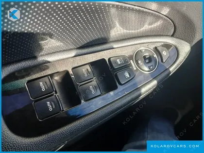 HYUNDAI GENESIS BH 330 LUXURY